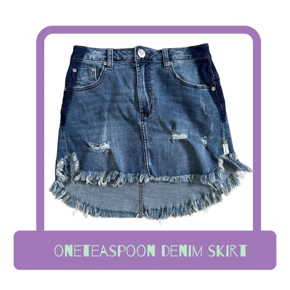 One teaspoon distressed mini skirt - Picture 1 of 4
